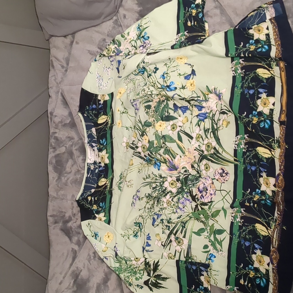 Floral design Top by Linea